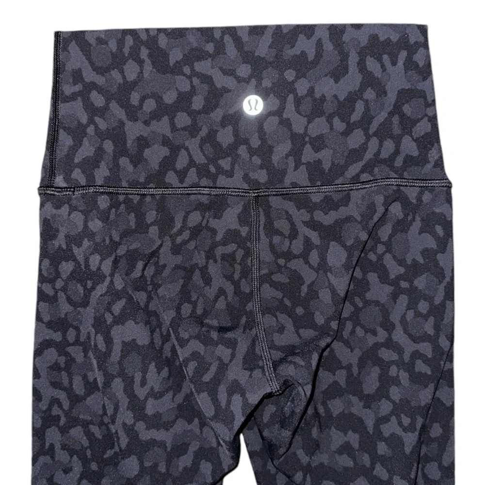 Lululemon Wunder Under Crop High Rise Full-On Luxtreme 21